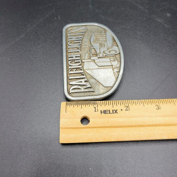 Vintage Raleigh Lights Metal Men's Belt Buckle  3"x2" 18W Truck - Picture 4 of 6